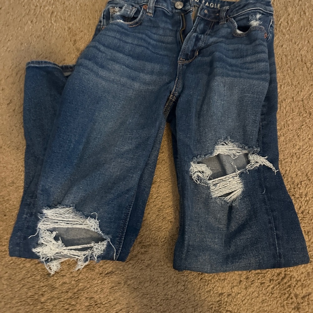 American Eagle Outfitters Women's Blue Distressed Jeans
